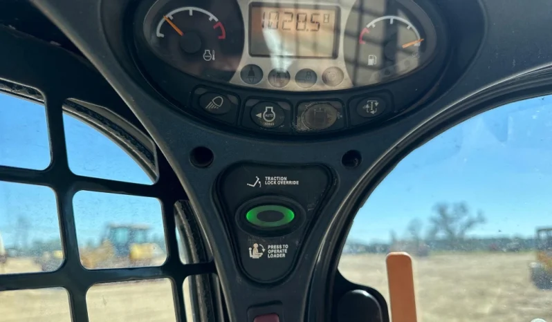 
								2017 Bobcat T650 Skid Steer Loader full									