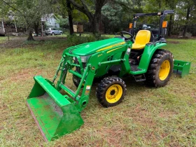 2020 John Deere 3032E Tractor, Loader, Box Blade