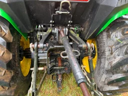 
										2020 John Deere 3032E Tractor, Loader, Box Blade full									