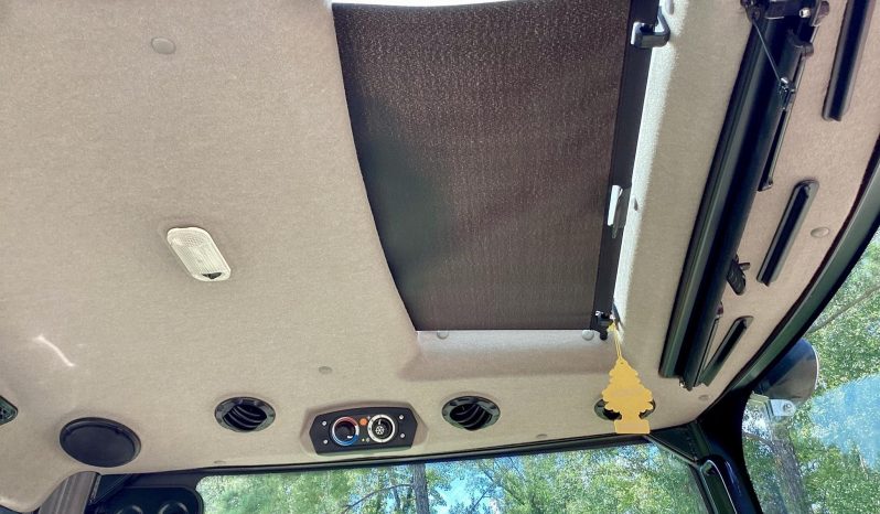 
								2019 Case IH Farmall 75A Tractor with Loader full									