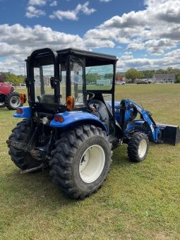 
										2015 New Holland Boomer 33 Compact Tractor full									