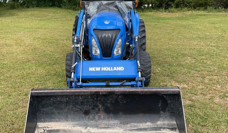 
								2015 New Holland Boomer 33 Compact Tractor full									