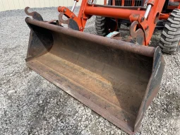 
										2004 Kubota L35 TLB 4WD, Loader & Backhoe full									