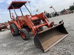 
										2004 Kubota L35 TLB 4WD, Loader & Backhoe full									