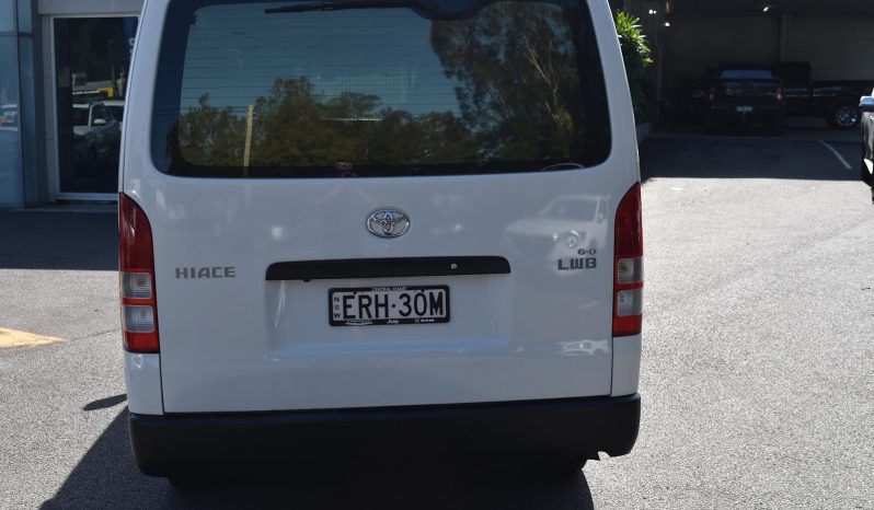 
								2017 Toyota Hiace LWB Auto low km full									