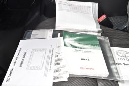 
										2017 Toyota Hiace LWB Auto low km full									