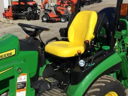 
										2018 John Deere 1025R Loader Backhoe Mower full									